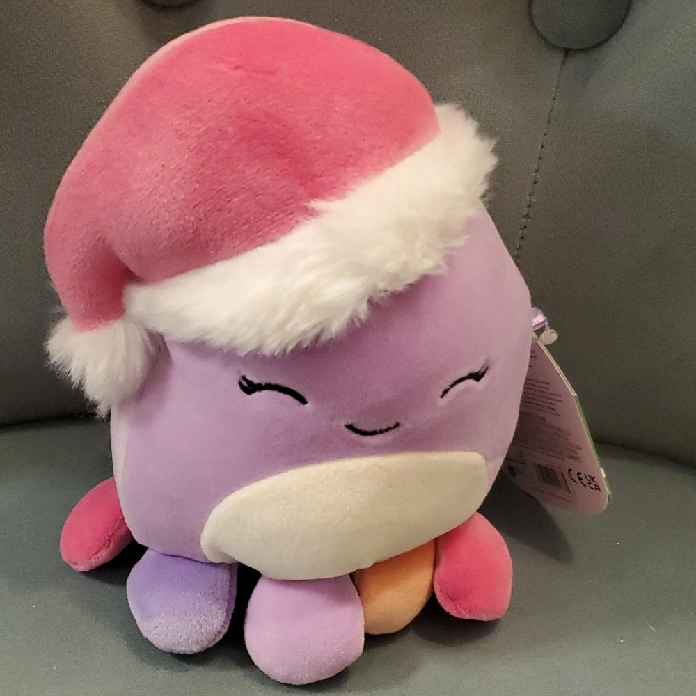 5" Beulah Squishmallow w/ Santa Hat